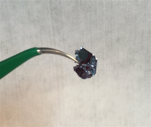 高純度黑磷晶體（99.9995-99.9998%）