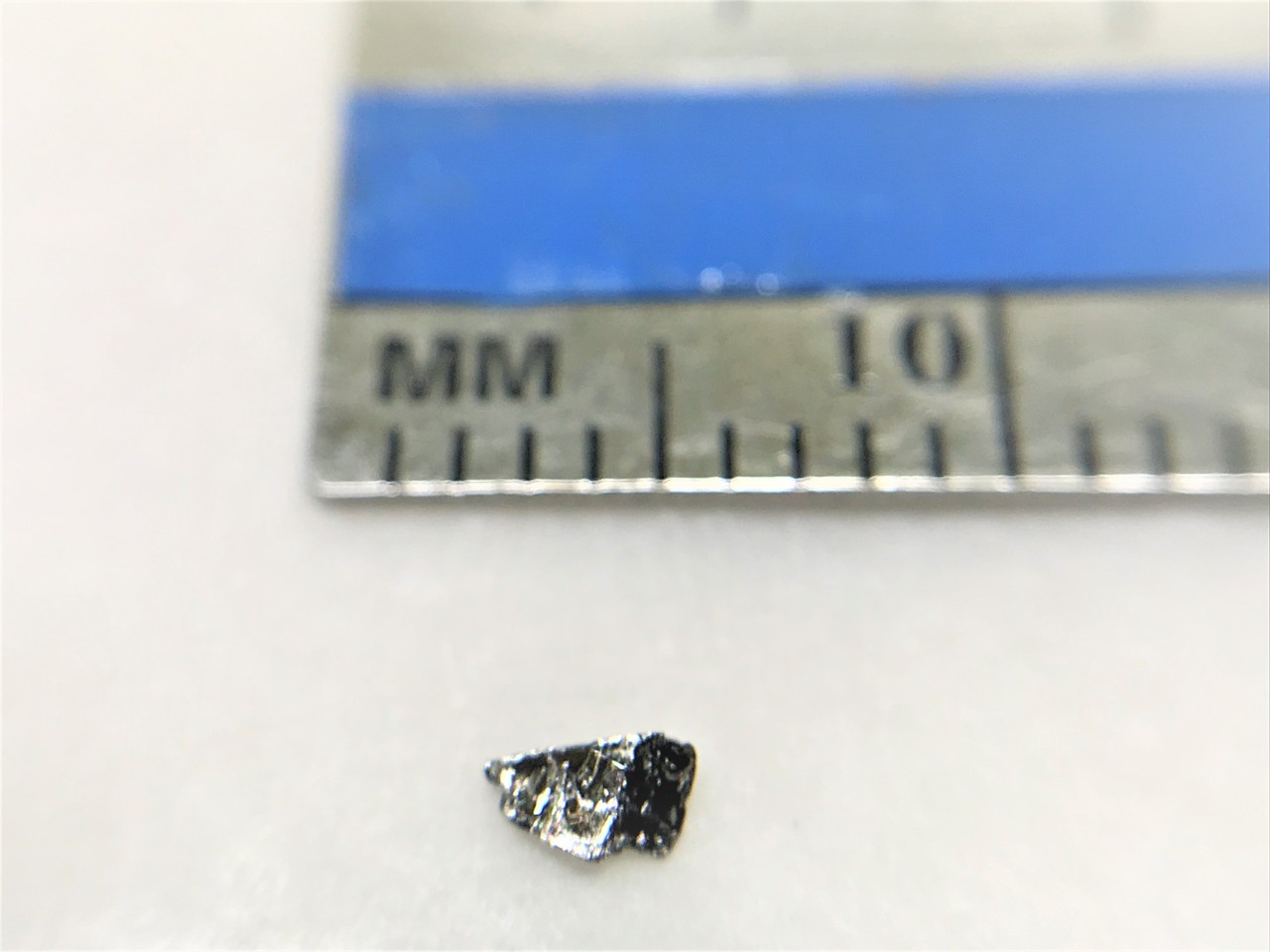 Bi2-xTlxTe3 - Thalium alloyed Bi2Te3 crystals 鈦合金-二碲化鉍晶體